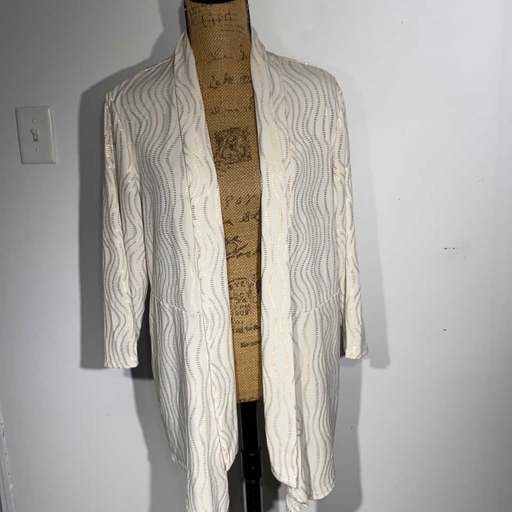 Chico size 3 cream/gold open cardigan